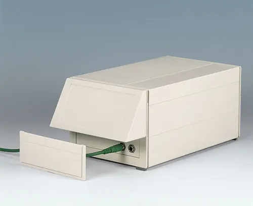 Infill panel for mounting additional plugs