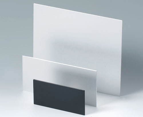 Individual sizes and shapes of plastic and aluminium panels