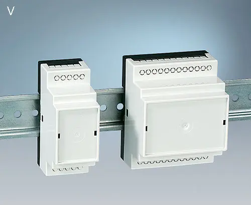 Version V: with knockout perforations 5.0 mm pitch 