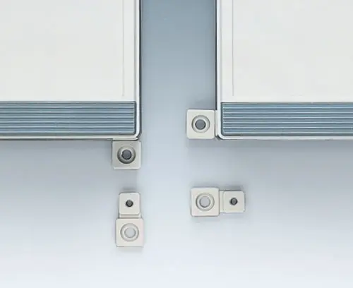 Wall mounting brackets (acc.)