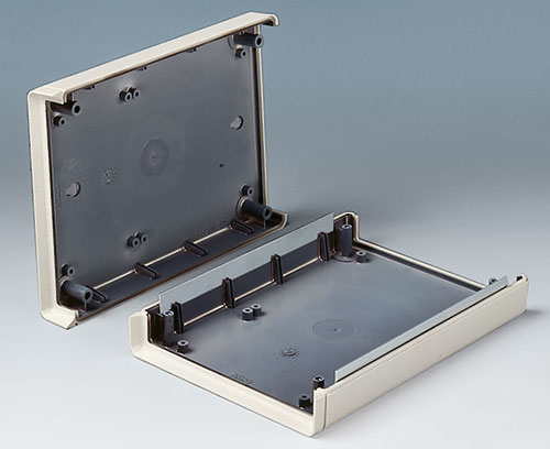 EMC: Shell-Type Case with aluminium metalisation
