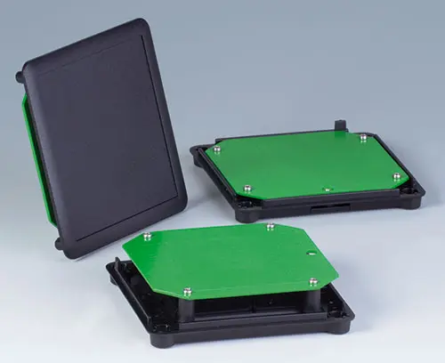 PCB mounting in top and bottom part